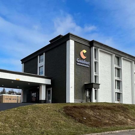 Baymont By Wyndham Johnson City/Binghamton Buitenkant foto