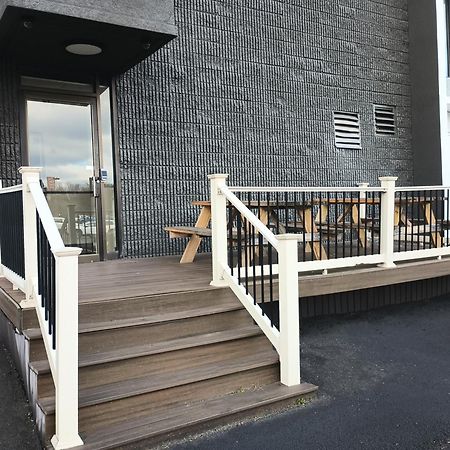 Baymont By Wyndham Johnson City/Binghamton Buitenkant foto
