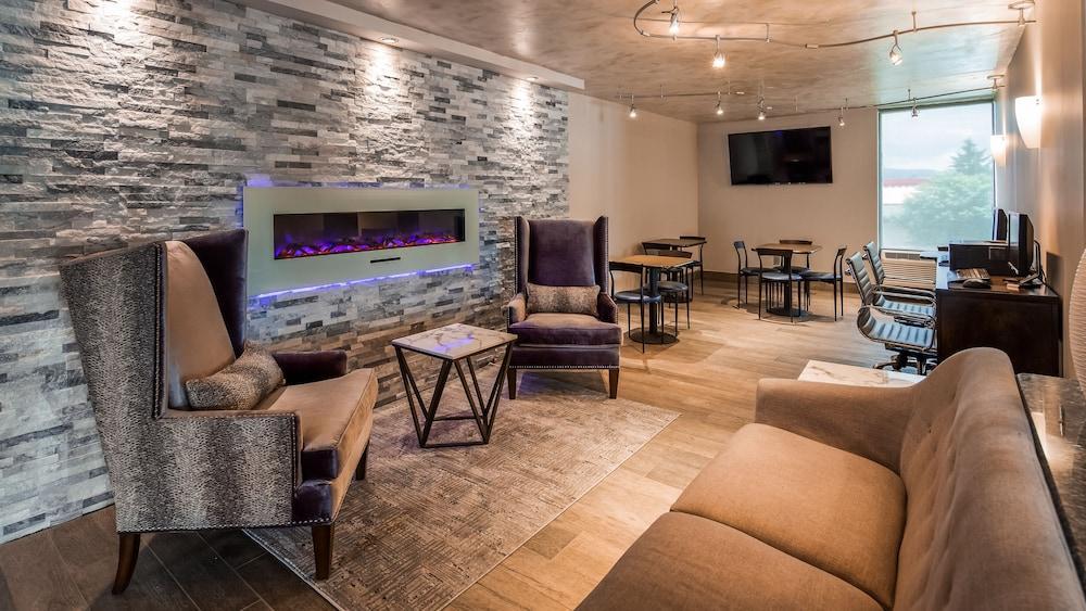 Baymont By Wyndham Johnson City/Binghamton Buitenkant foto